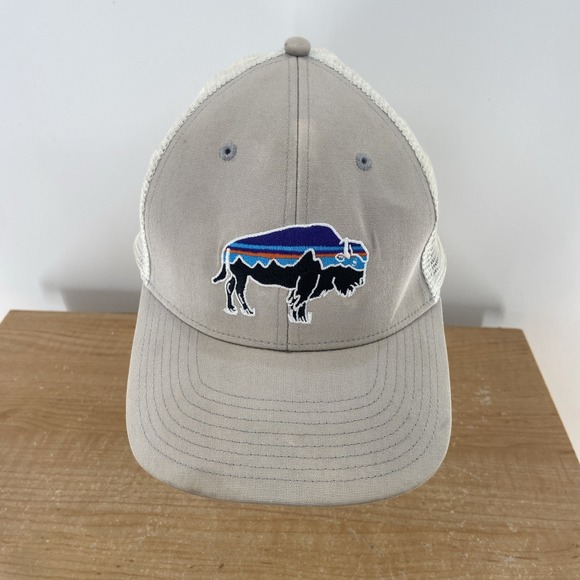 Patagonia + Common Thread Bison Trucker Hat Mesh Buffalo Gray White - Picture 2 of 6
